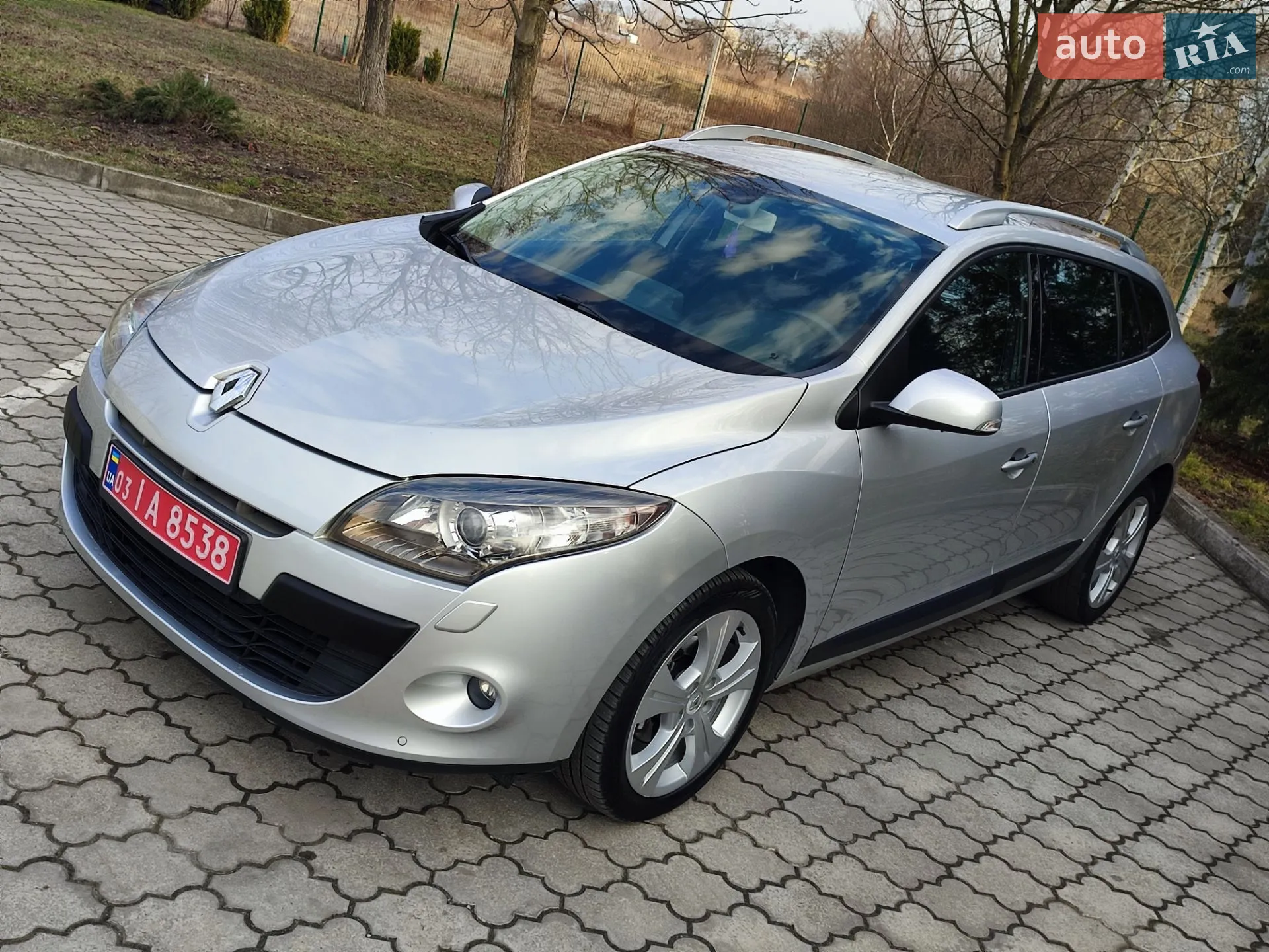 2010 Renault Megane - мініатюра 22