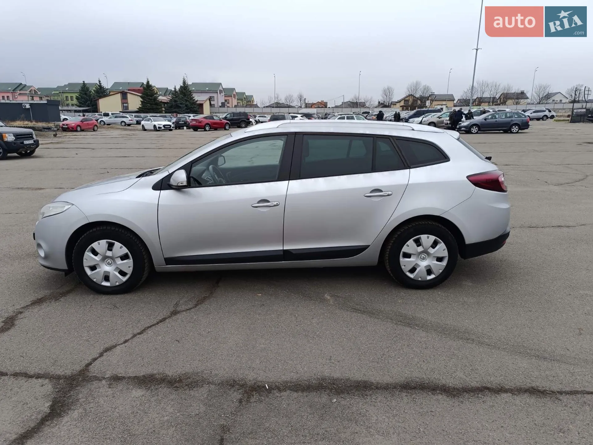 2010 Renault Megane - мініатюра 11