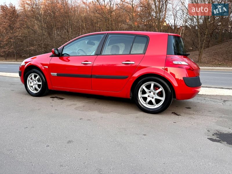 Хэтчбек Renault Megane 2004 в Киеве фото 10 Хэтчбек Renault Megane 2004 в Киеве