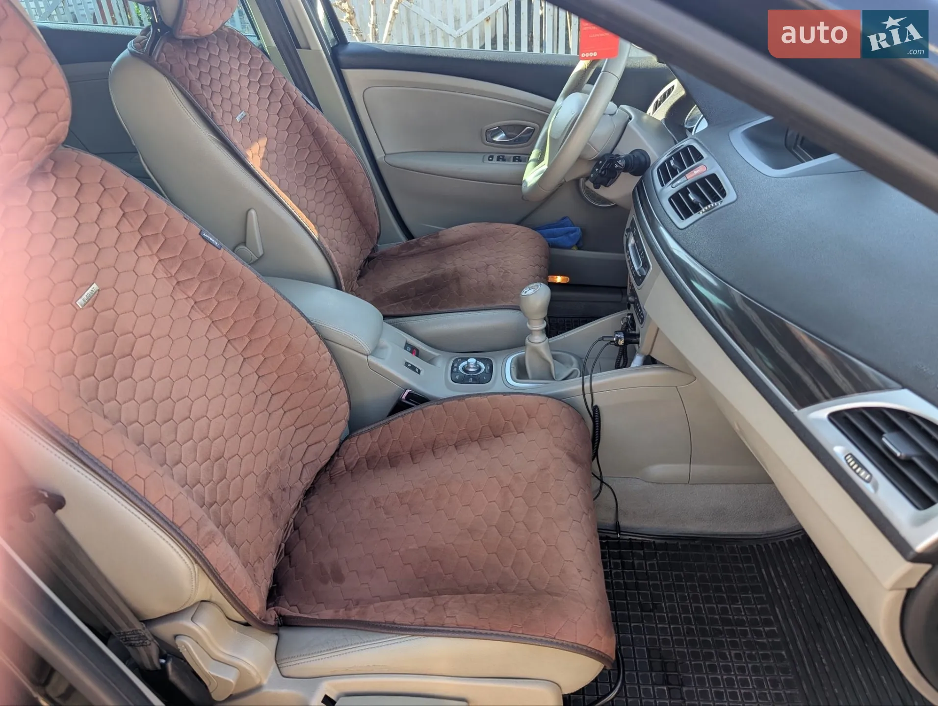 2010 Renault Megane - мініатюра 9