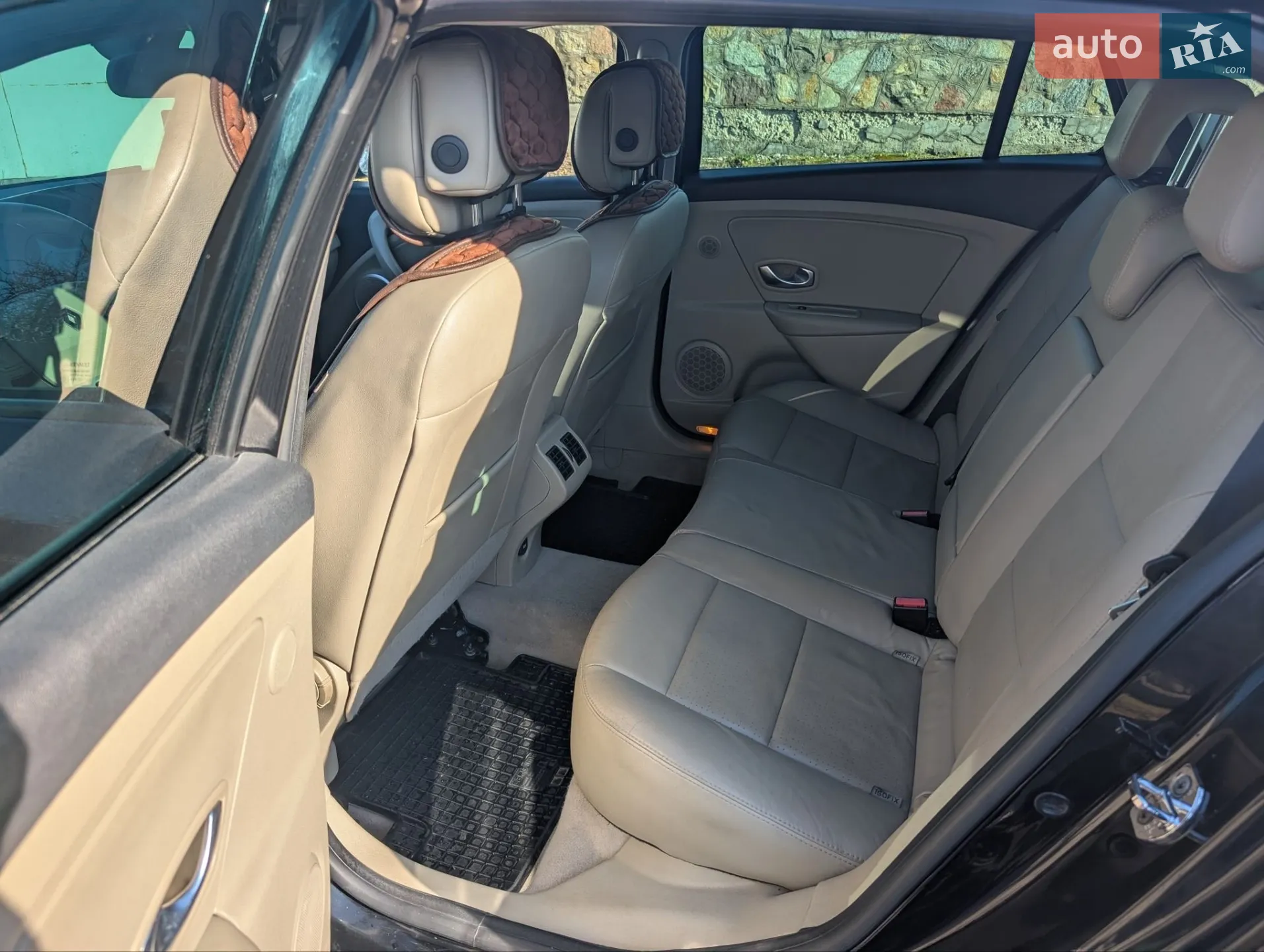 2010 Renault Megane - мініатюра 13
