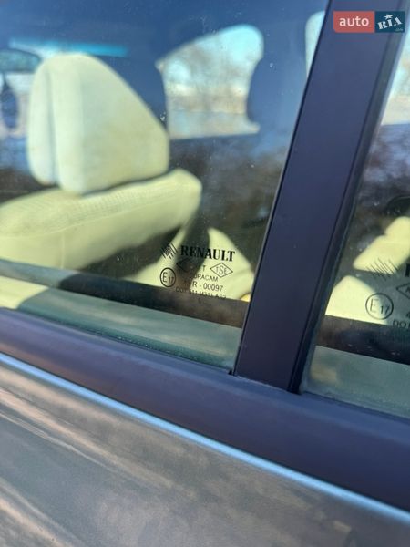 Седан Renault Megane 2006 в Києві