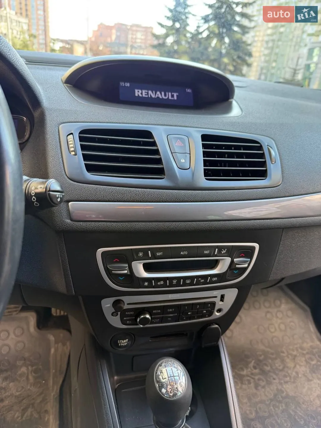 2014 Renault Megane - мініатюра 17