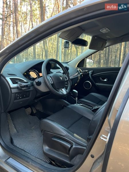 Универсал Renault Megane 2011 в Киеве фото 7 Универсал Renault Megane 2011 в Киеве