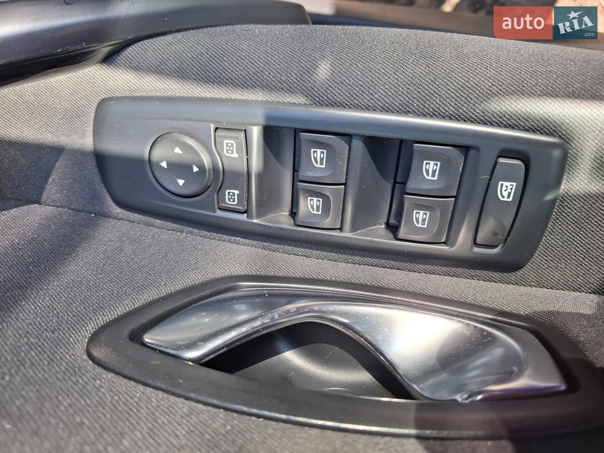 2011 Renault Megane - мініатюра 11