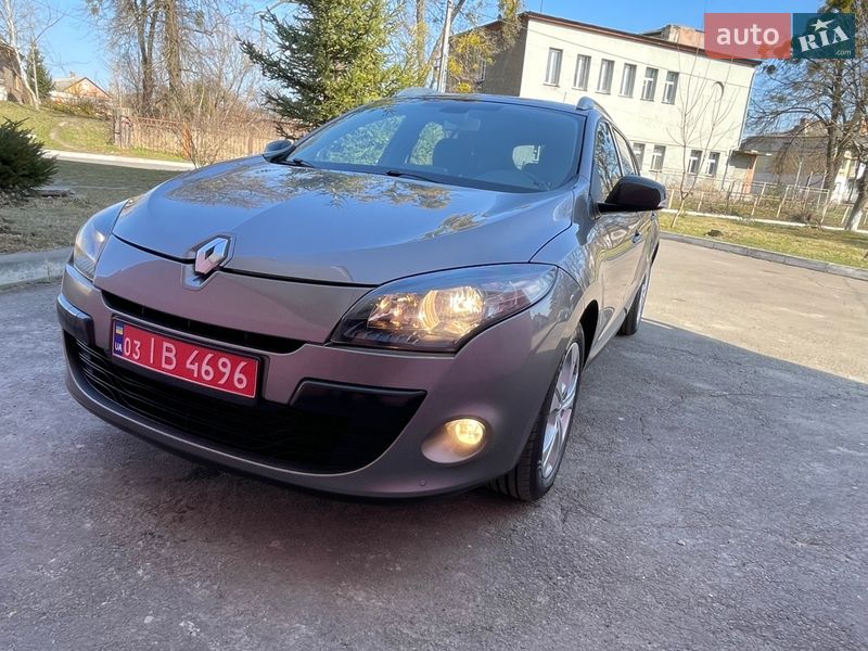Универсал Renault Megane 2011 в Луцке