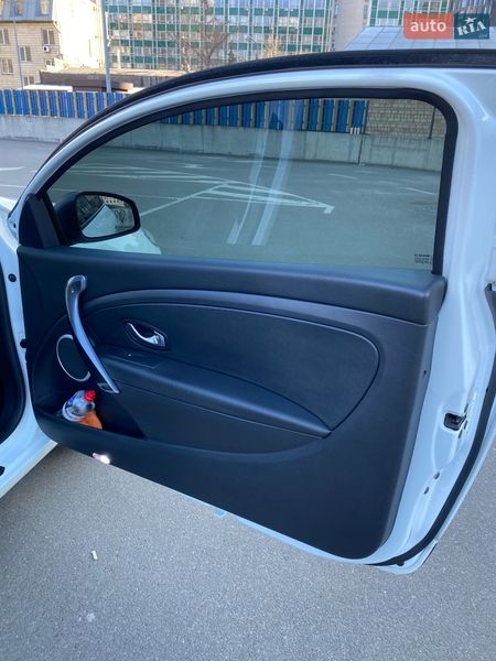 Купе Renault Megane 2011 в Киеве