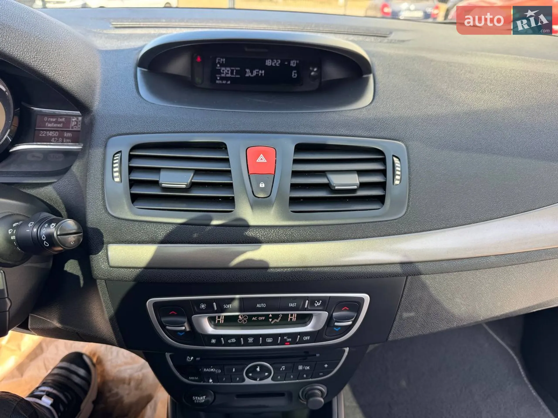 2011 Renault Megane - мініатюра 60