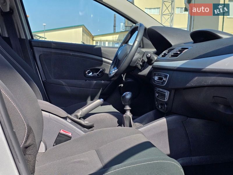 Универсал Renault Megane 2014 в Луцке