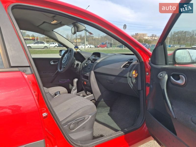 Універсал Renault Megane 2009 в Запоріжжі фото 14 Універсал Renault Megane 2009 в Запоріжжі