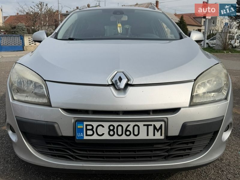 Універсал Renault Megane 2011 в Золочеві