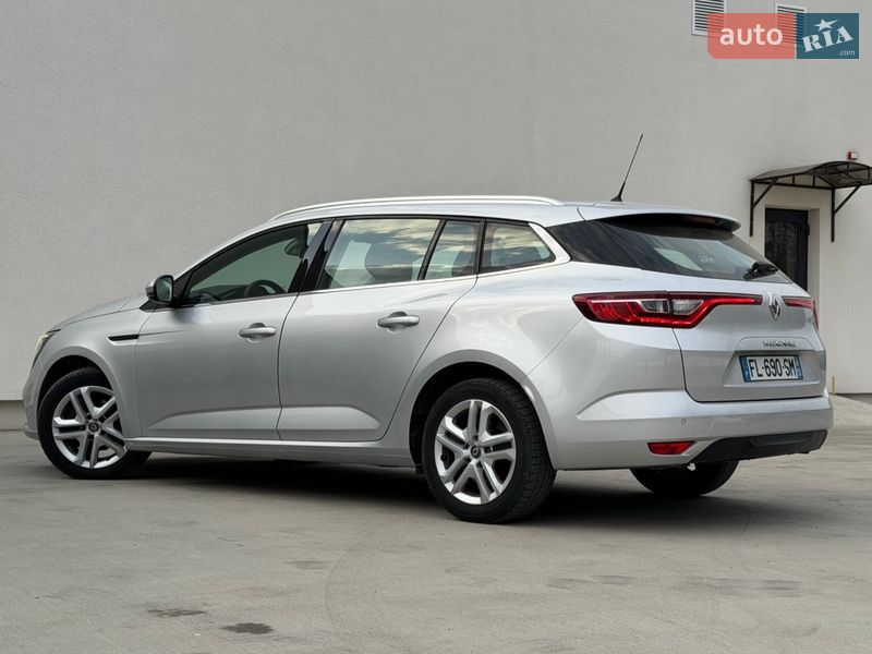 Универсал Renault Megane 2019 в Луцке фото 29 Универсал Renault Megane 2019 в Луцке