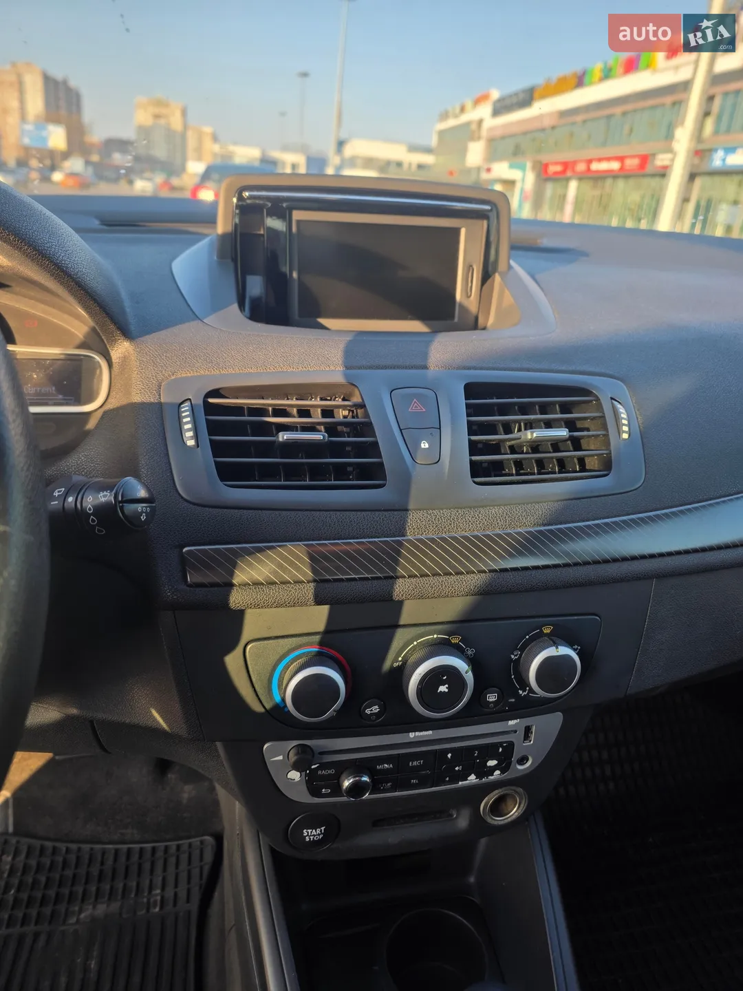 2012 Renault Megane - мініатюра 8