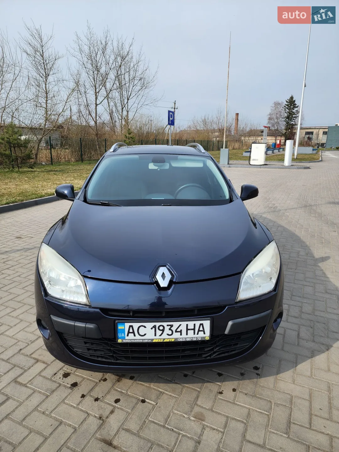 2010 Renault Megane - мініатюра 2