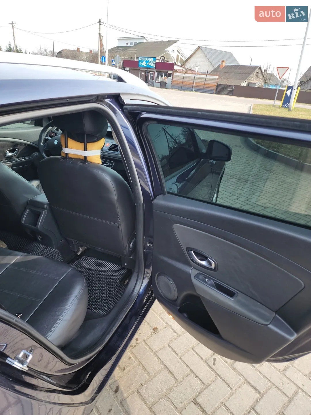 2010 Renault Megane - мініатюра 5