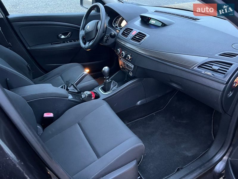 Универсал Renault Megane 2010 в Луцке