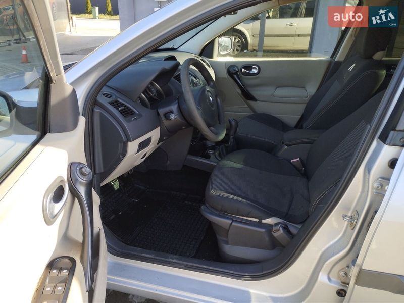 Седан Renault Megane 2006 в Білки фото 6 Седан Renault Megane 2006 в Білки
