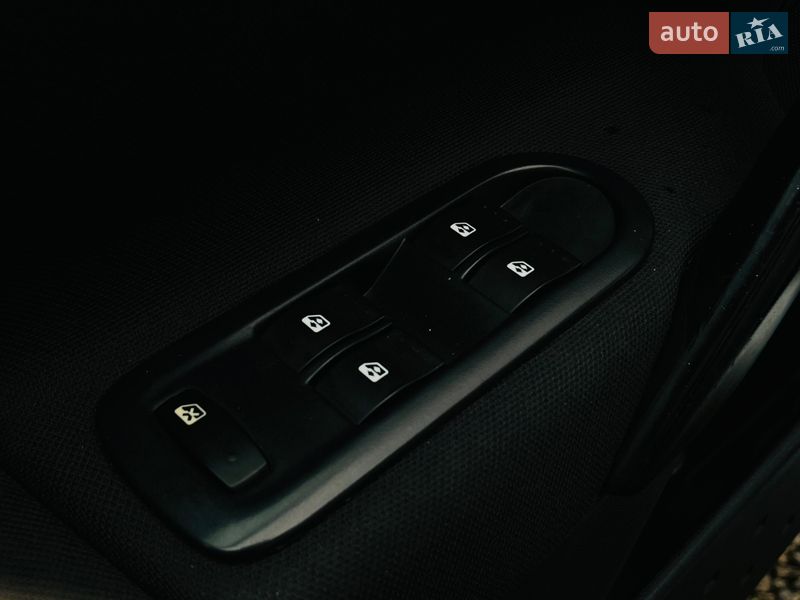 Универсал Renault Megane 2009 в Харькове фото 12 Универсал Renault Megane 2009 в Харькове