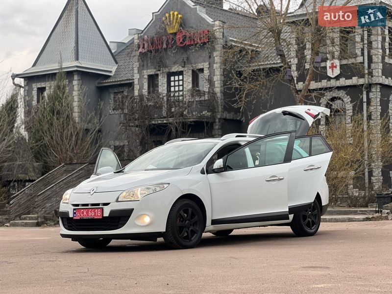 Универсал Renault Megane 2010 в Ивано-Франковске фото 8 Универсал Renault Megane 2010 в Ивано-Франковске