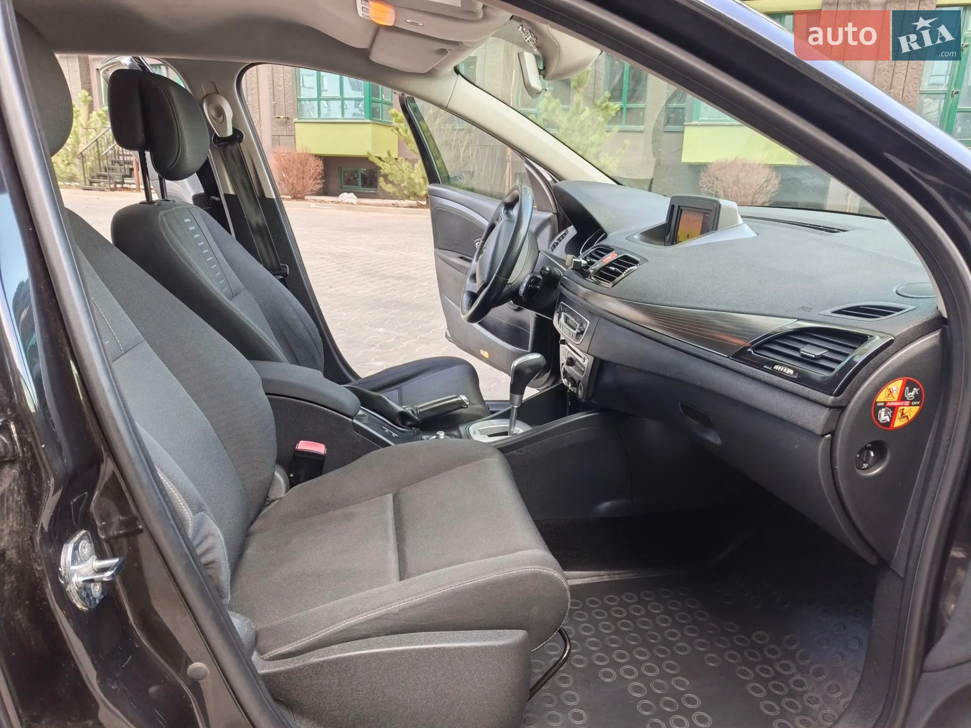 2010 Renault Megane - мініатюра 8