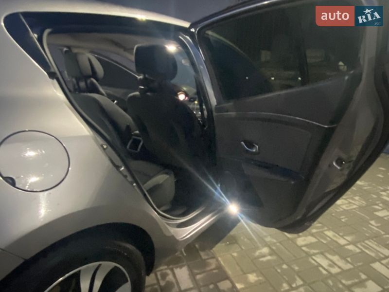 Хэтчбек Renault Megane 2009 в Запорожье фото 11 Хэтчбек Renault Megane 2009 в Запорожье