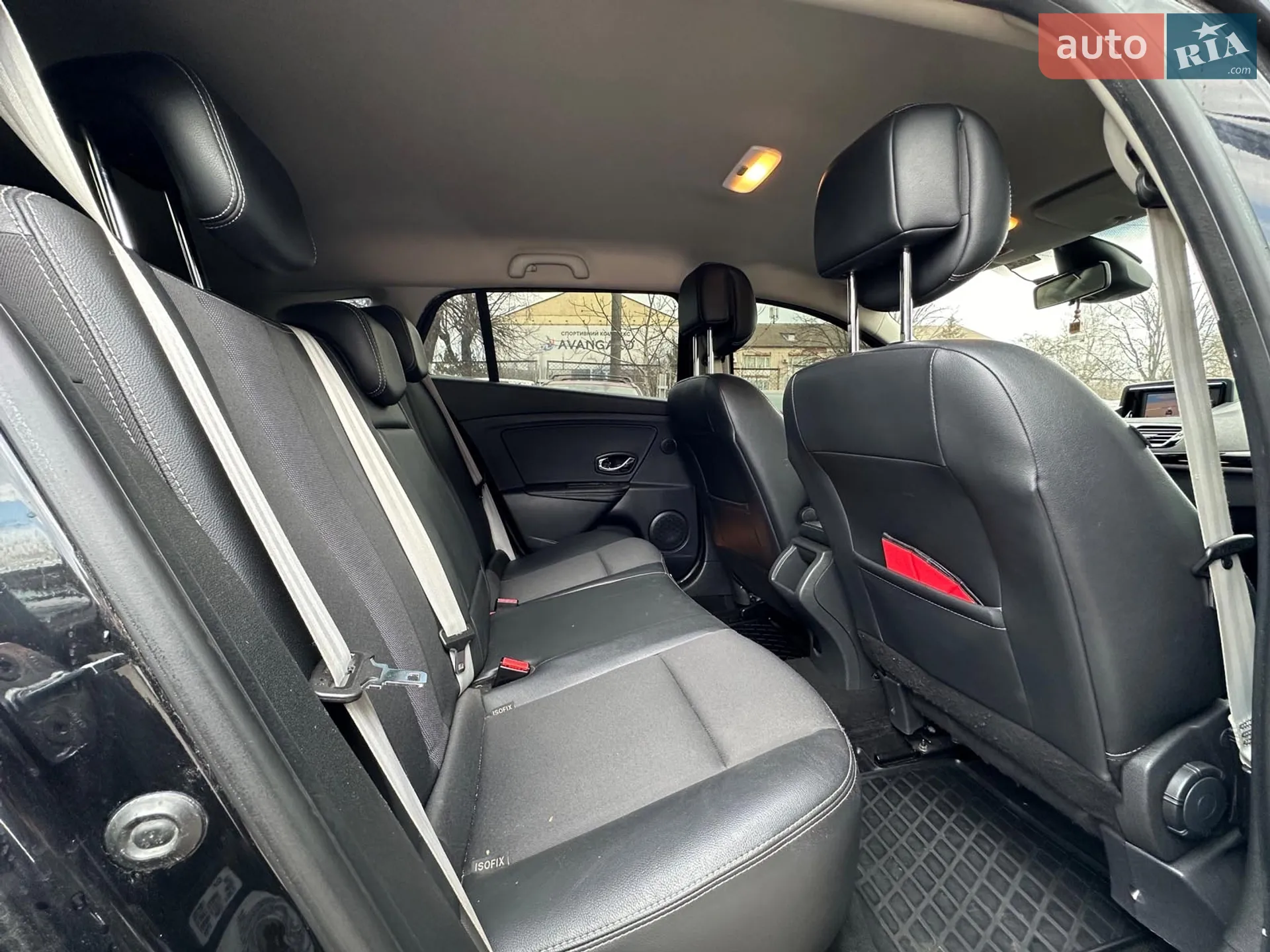 2012 Renault Megane - мініатюра 10