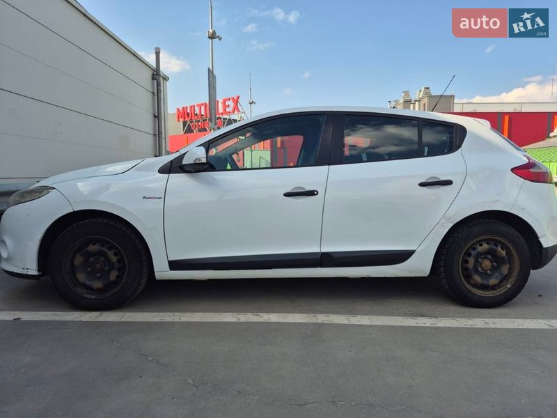Хэтчбек Renault Megane 2011 в Киеве фото 14 Хэтчбек Renault Megane 2011 в Киеве