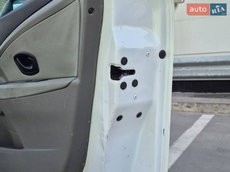 Хэтчбек Renault Megane 2011 в Киеве фото 49 Хэтчбек Renault Megane 2011 в Киеве