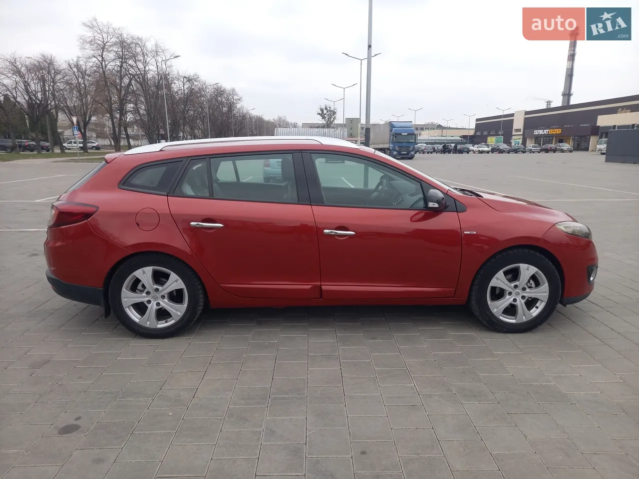 2012 Renault Megane - мініатюра 27