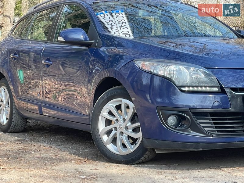 Универсал Renault Megane 2012 в Дрогобыче фото 26 Универсал Renault Megane 2012 в Дрогобыче