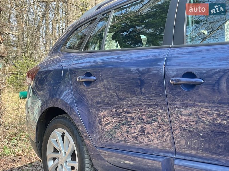 Универсал Renault Megane 2012 в Дрогобыче фото 31 Универсал Renault Megane 2012 в Дрогобыче