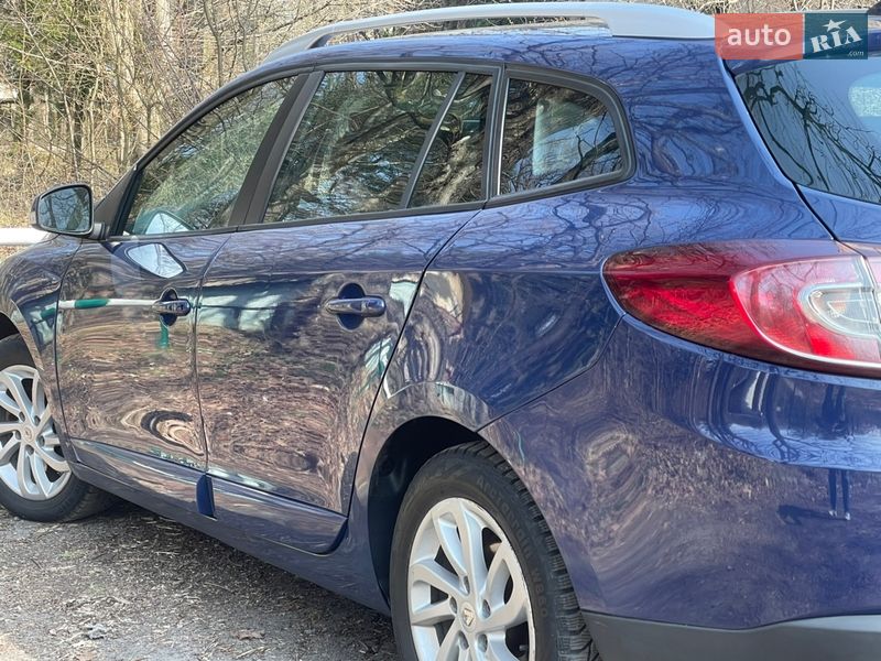 Универсал Renault Megane 2012 в Дрогобыче фото 50 Универсал Renault Megane 2012 в Дрогобыче