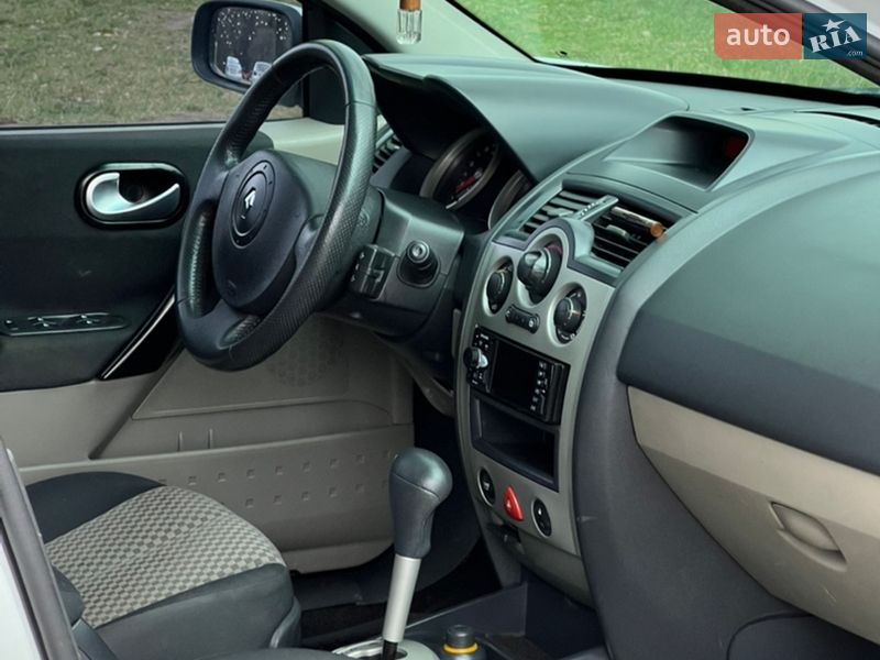 Универсал Renault Megane 2005 в Ровно фото 15 Универсал Renault Megane 2005 в Ровно