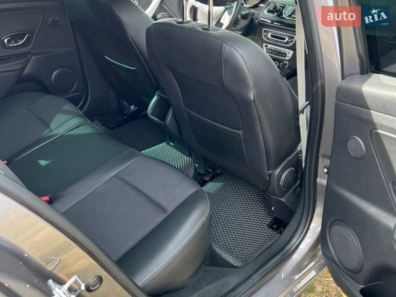 Універсал Renault Megane 2012 в Бершаді