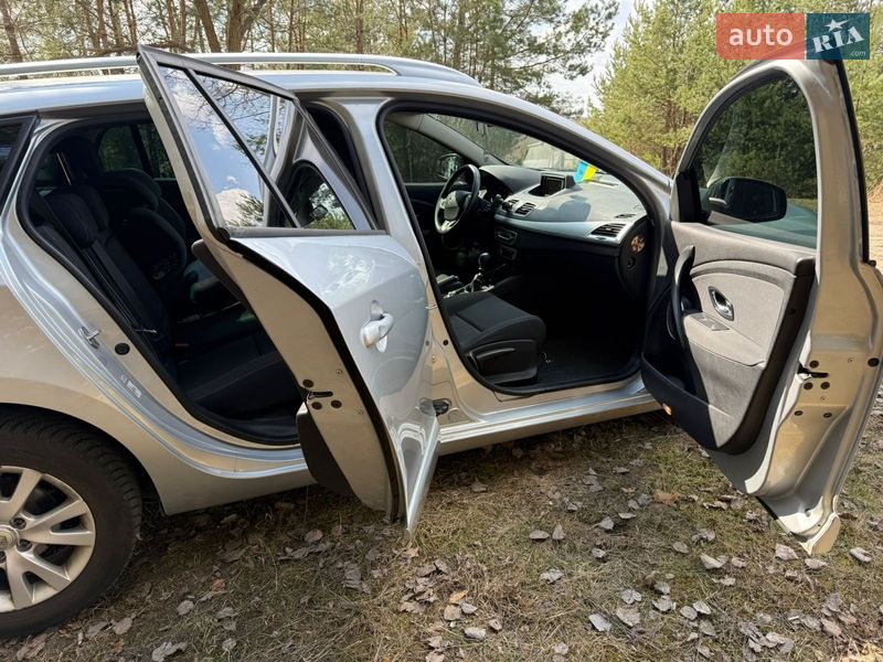 Универсал Renault Megane 2012 в Киеве фото 10 Универсал Renault Megane 2012 в Киеве