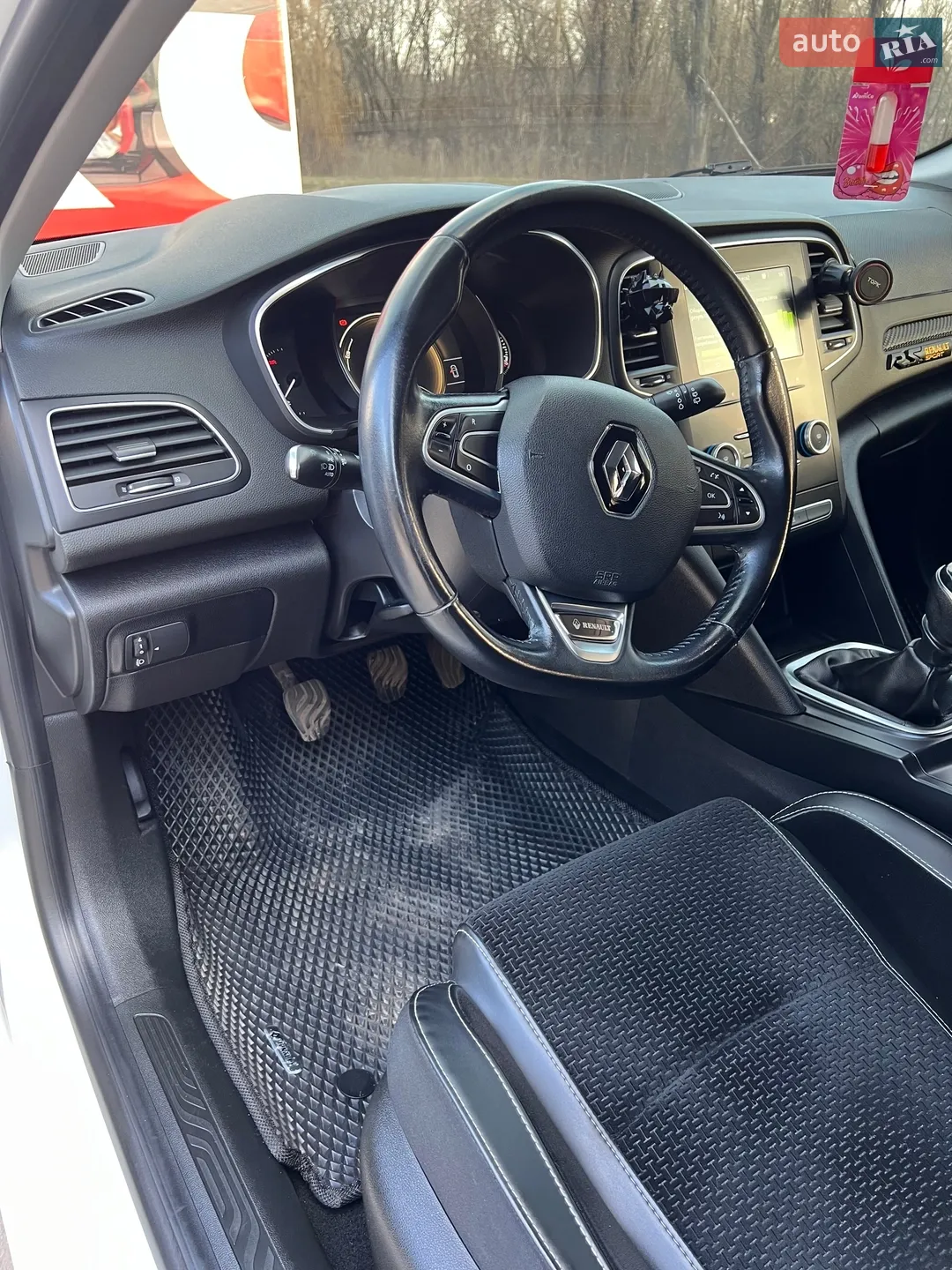 2017 Renault Megane - мініатюра 16