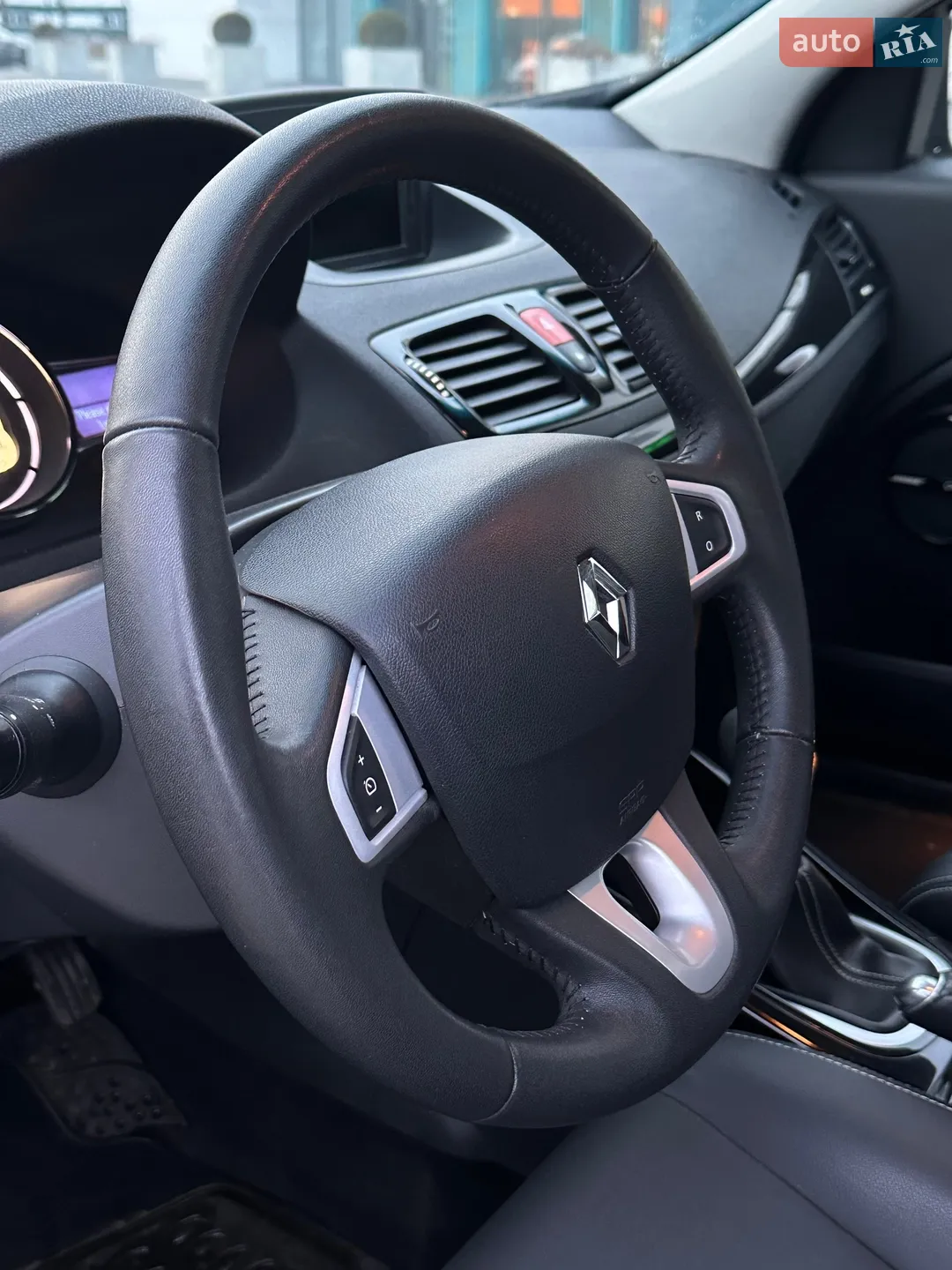 2010 Renault Megane - мініатюра 26