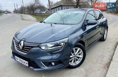 Хэтчбек Renault Megane 2017 в Умани