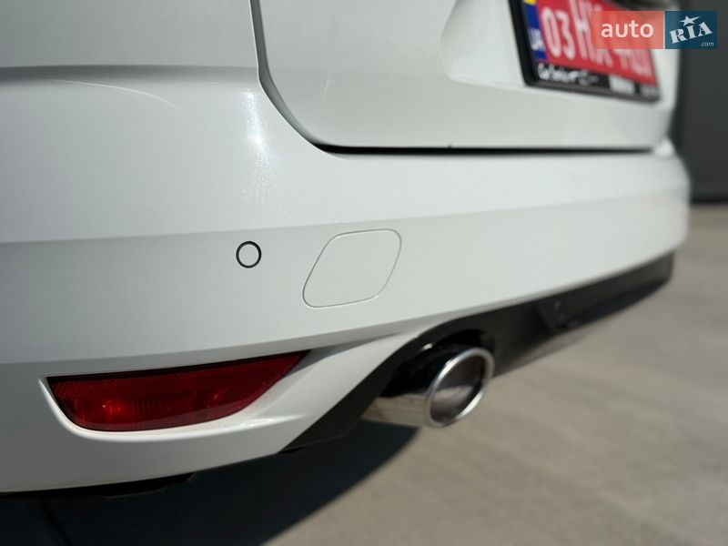 Универсал Renault Megane 2019 в Броварах фото 31 Универсал Renault Megane 2019 в Броварах