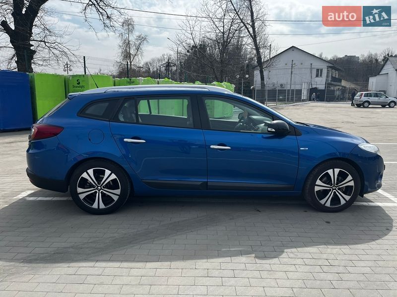 Универсал Renault Megane 2012 в Умани фото 24 Универсал Renault Megane 2012 в Умани