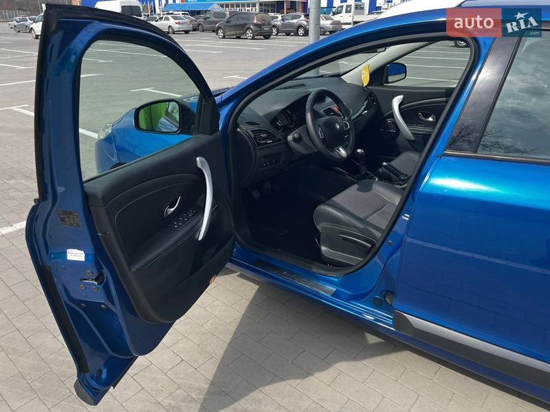 Универсал Renault Megane 2012 в Умани фото 40 Универсал Renault Megane 2012 в Умани