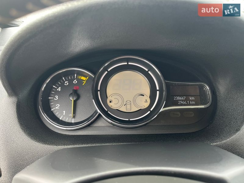 Универсал Renault Megane 2012 в Умани фото 51 Универсал Renault Megane 2012 в Умани