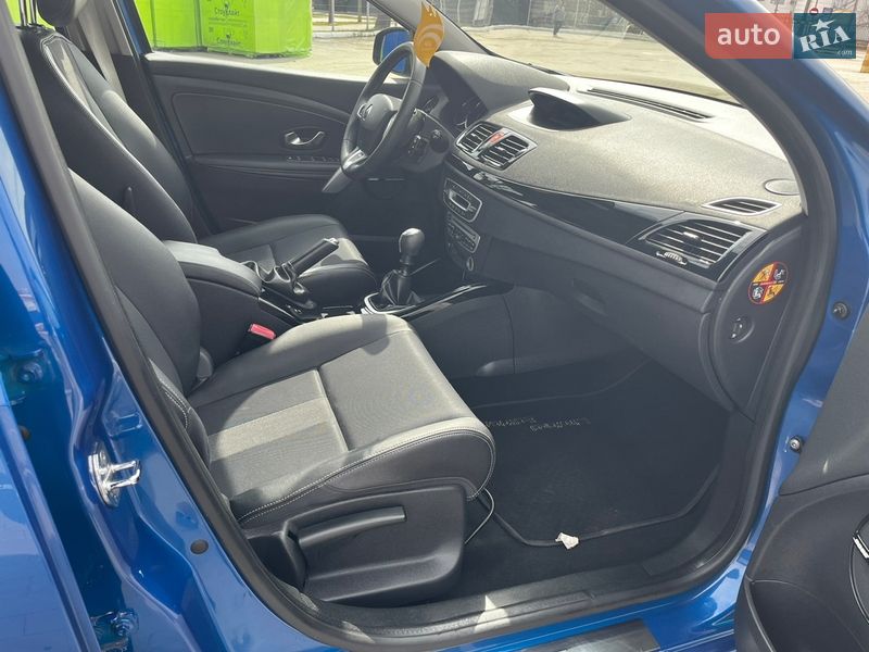 Универсал Renault Megane 2012 в Умани фото 72 Универсал Renault Megane 2012 в Умани