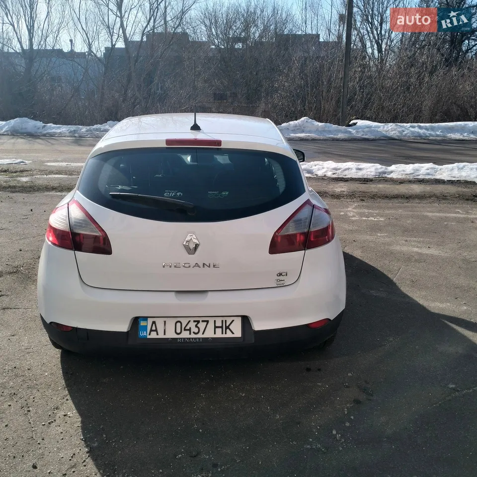 2013 Renault Megane - мініатюра 25