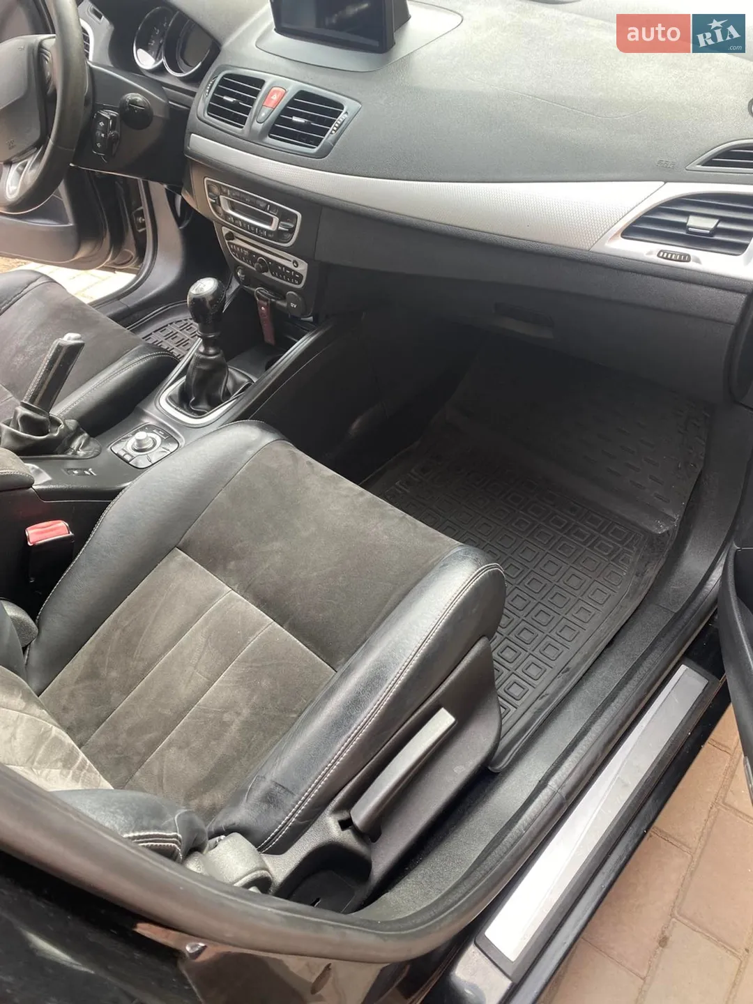 2010 Renault Megane - мініатюра 16