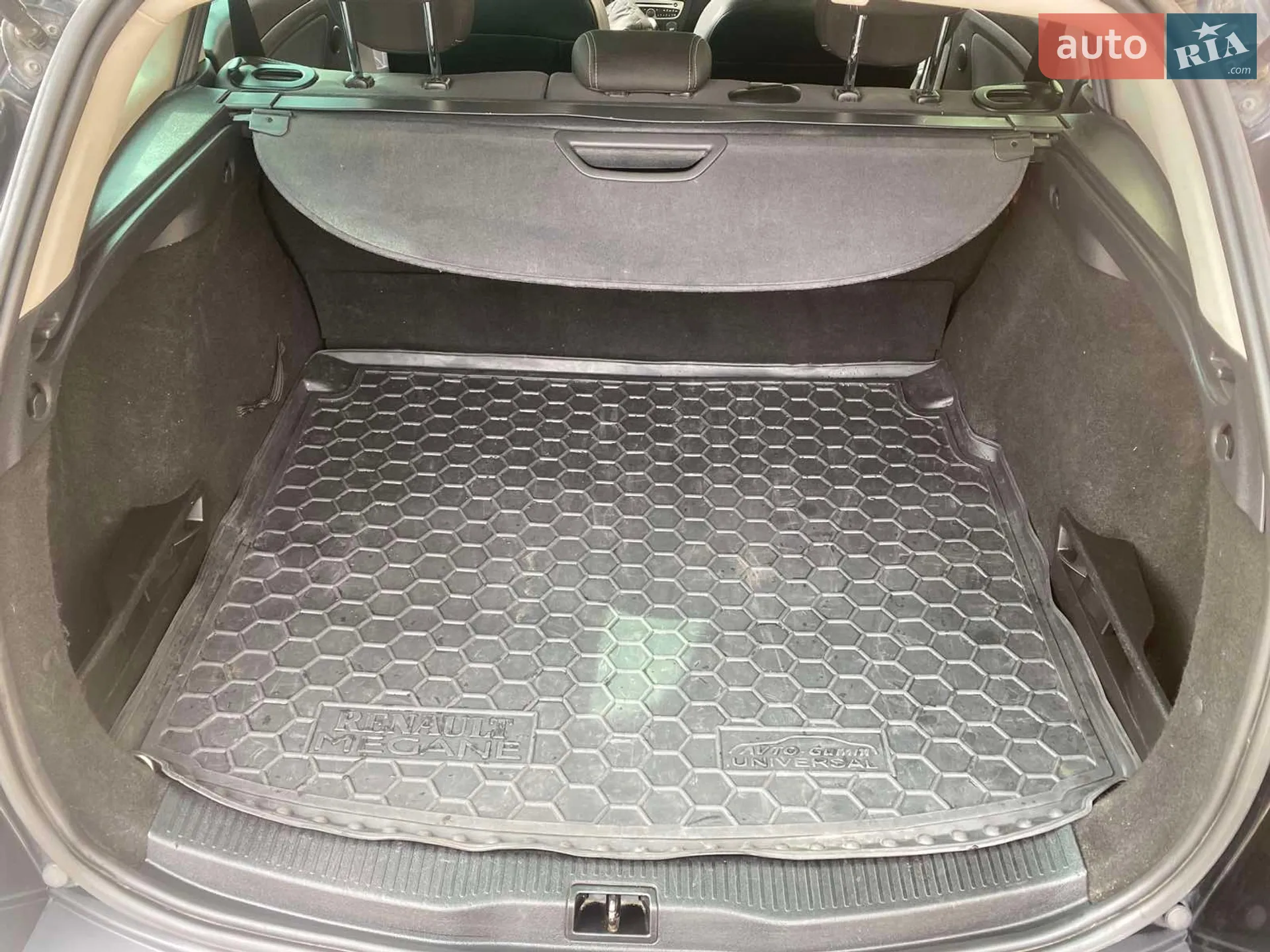 2010 Renault Megane - мініатюра 29