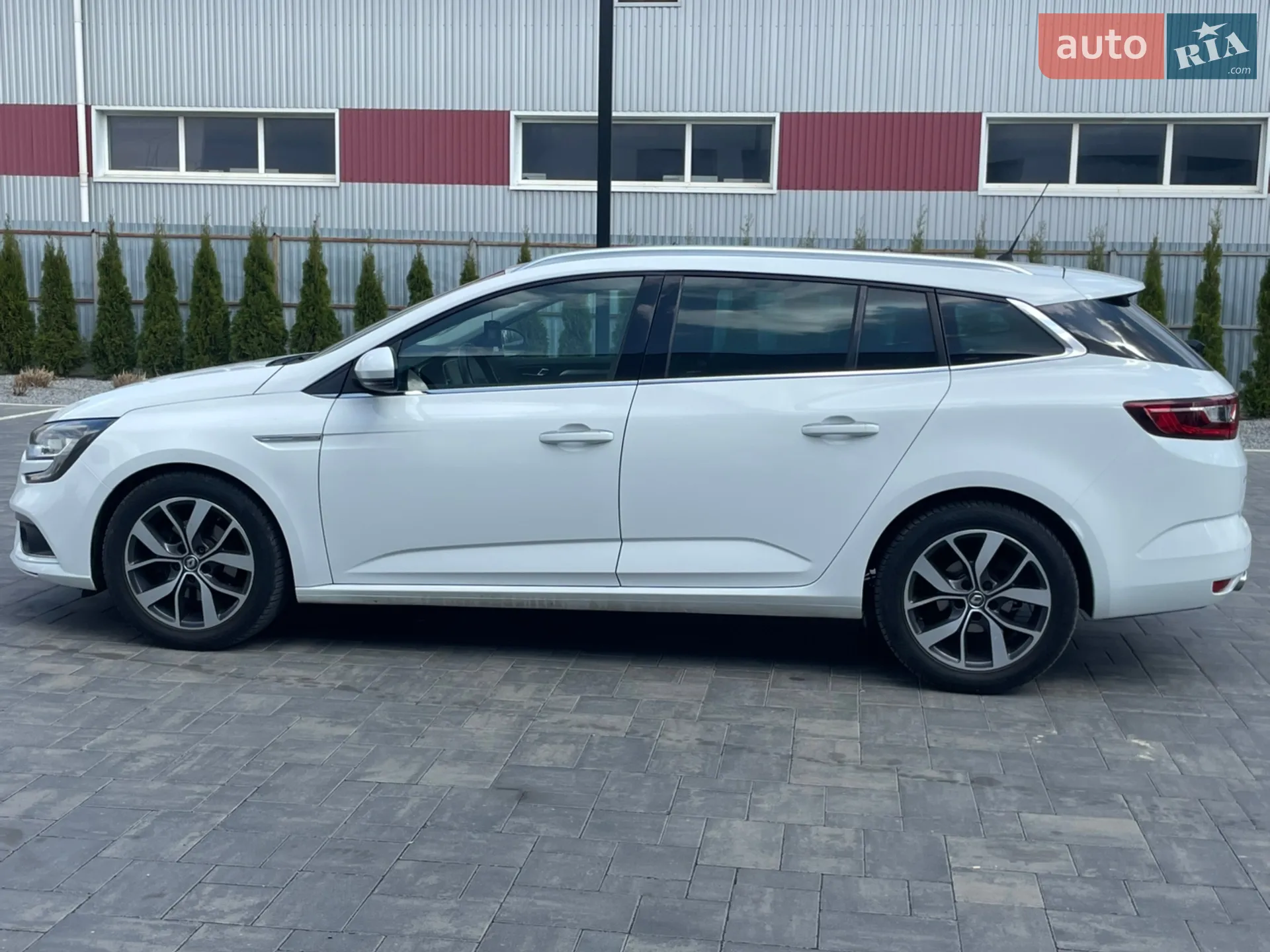 2016 Renault Megane - мініатюра 9