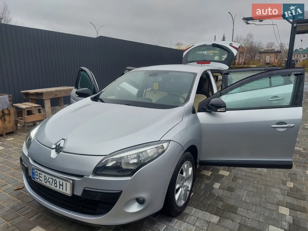 2010 Renault Megane - мініатюра 53