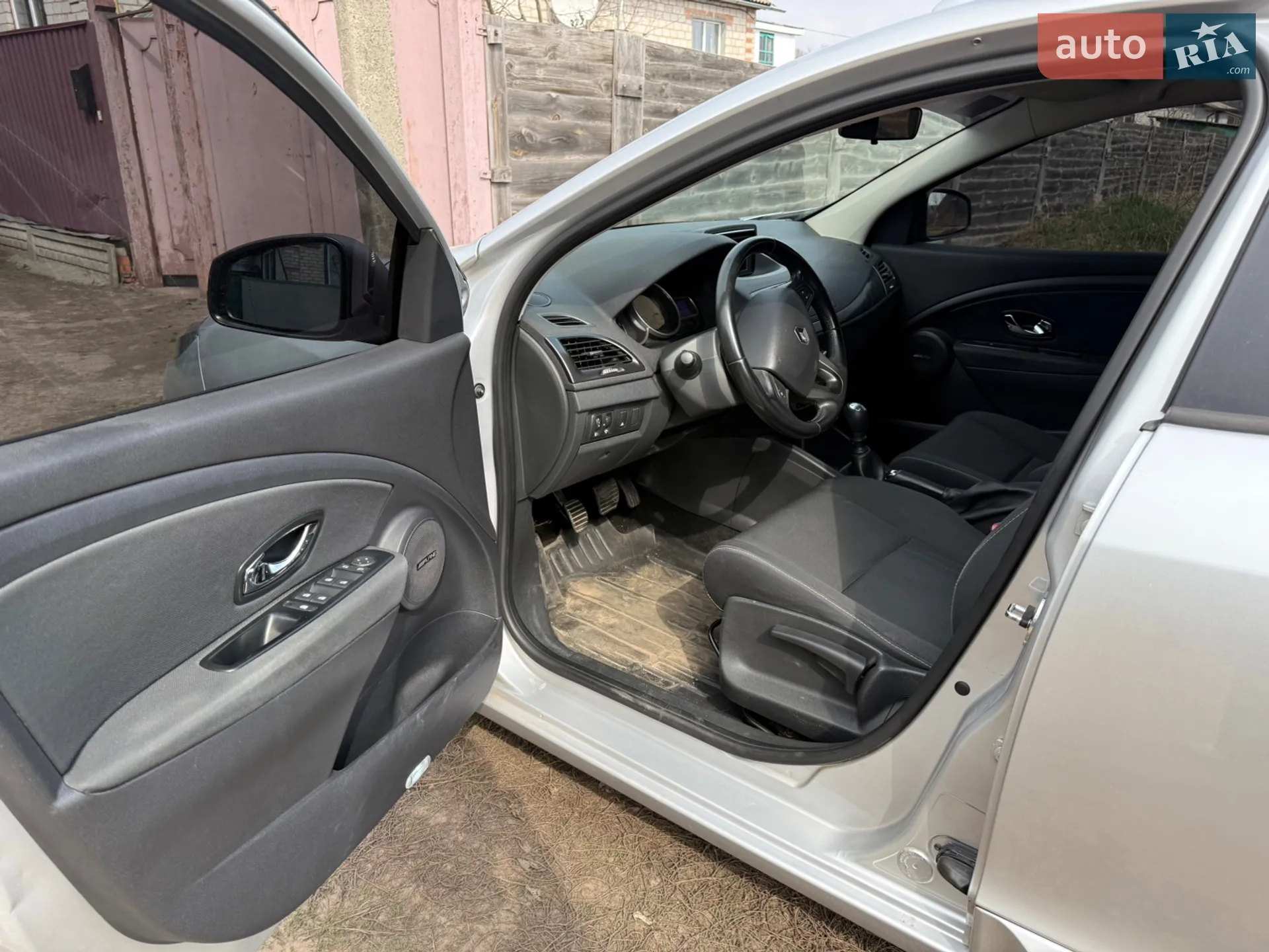 2012 Renault Megane - мініатюра 12