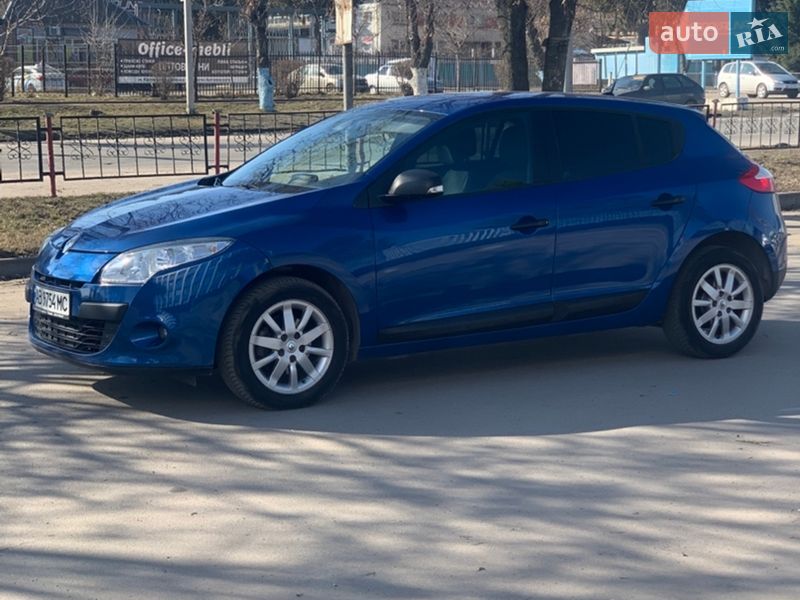 Хэтчбек Renault Megane 2011 в Виннице фото Хэтчбек Renault Megane 2011 в Виннице
